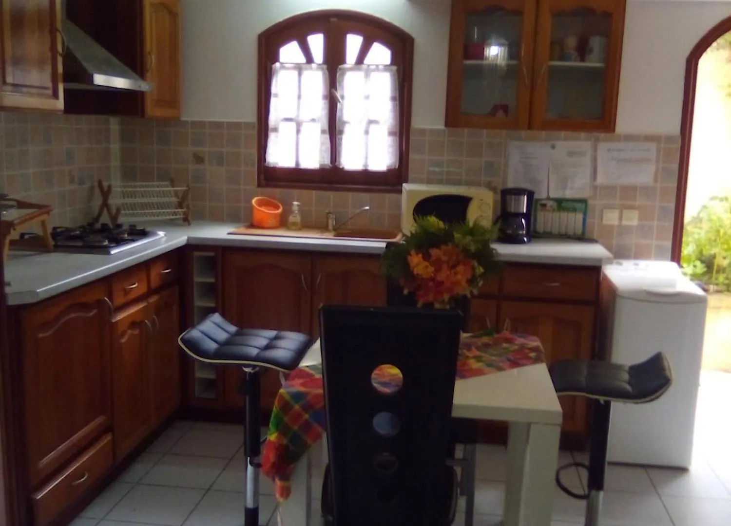 Studio Charmant Au Moule Avec Jardin De 35 M² Et Barbecue Le Moule